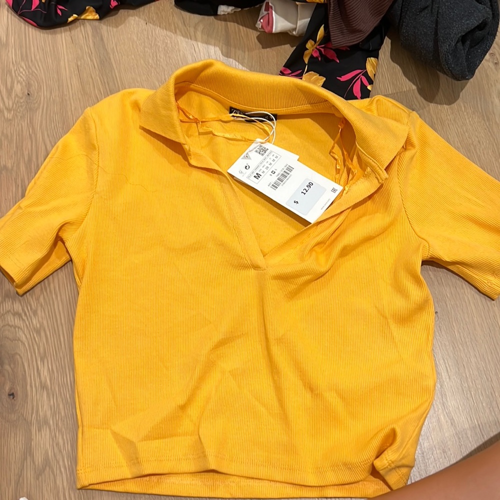 Brand new yellow crop